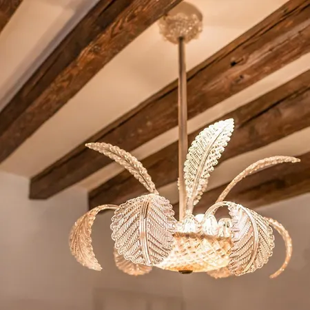 Zero Stairs + Canal View Venedig