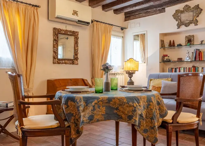 Zero Stairs + Canal View * Βενετία