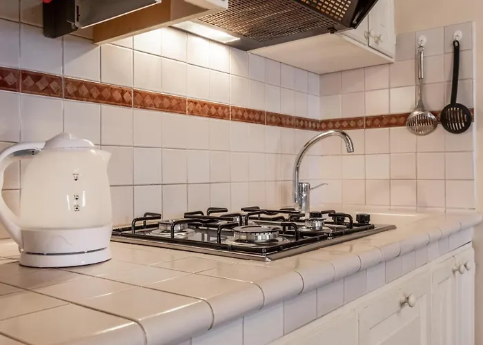 Zero Stairs + Canal View *